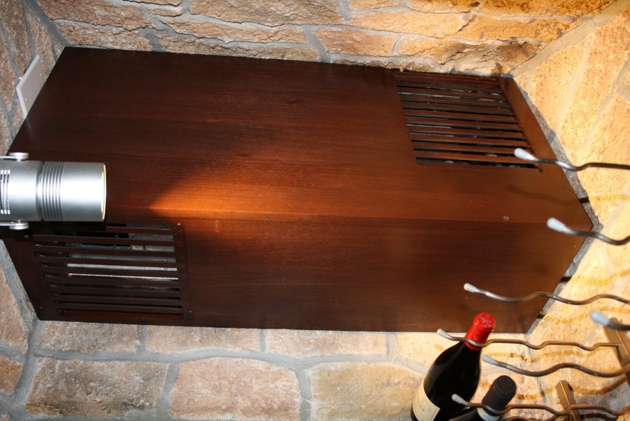 Mahogany with Chestnut Stain and Lacquer Grill Cover and Box Wine Cooling System