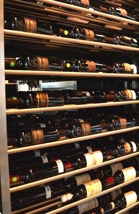 modern-wine-cellar-miami-florida