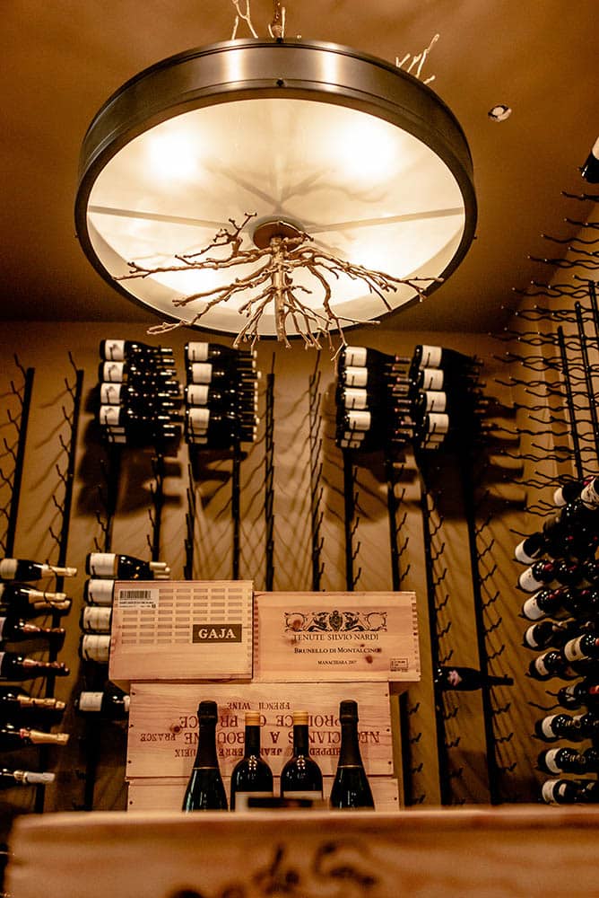 Luxurious wine cellar lighting for commercial establishments